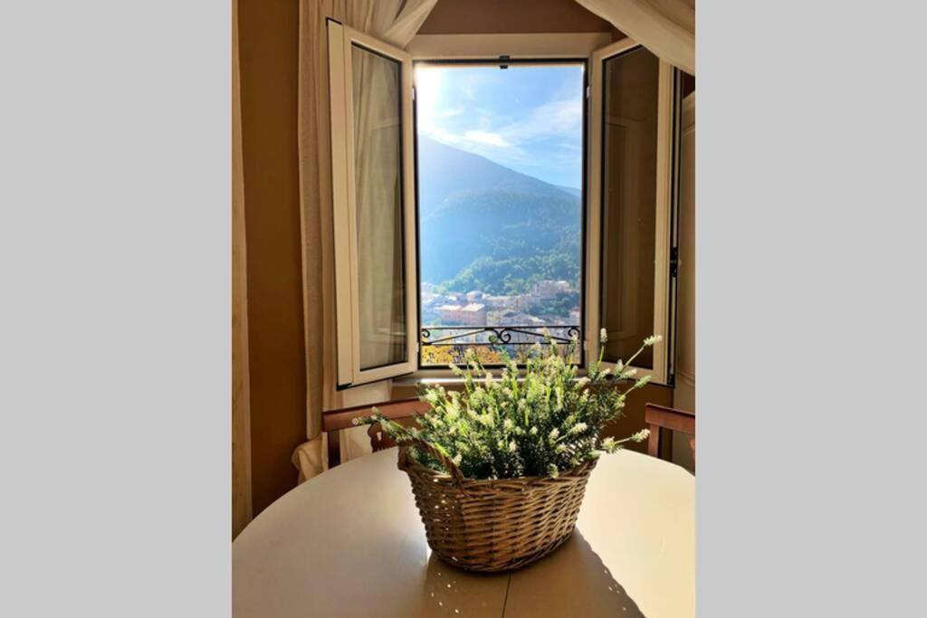 Casa Flea - Holiday Apartment With 2 Bedrooms Gualdo Tadino Extérieur photo
