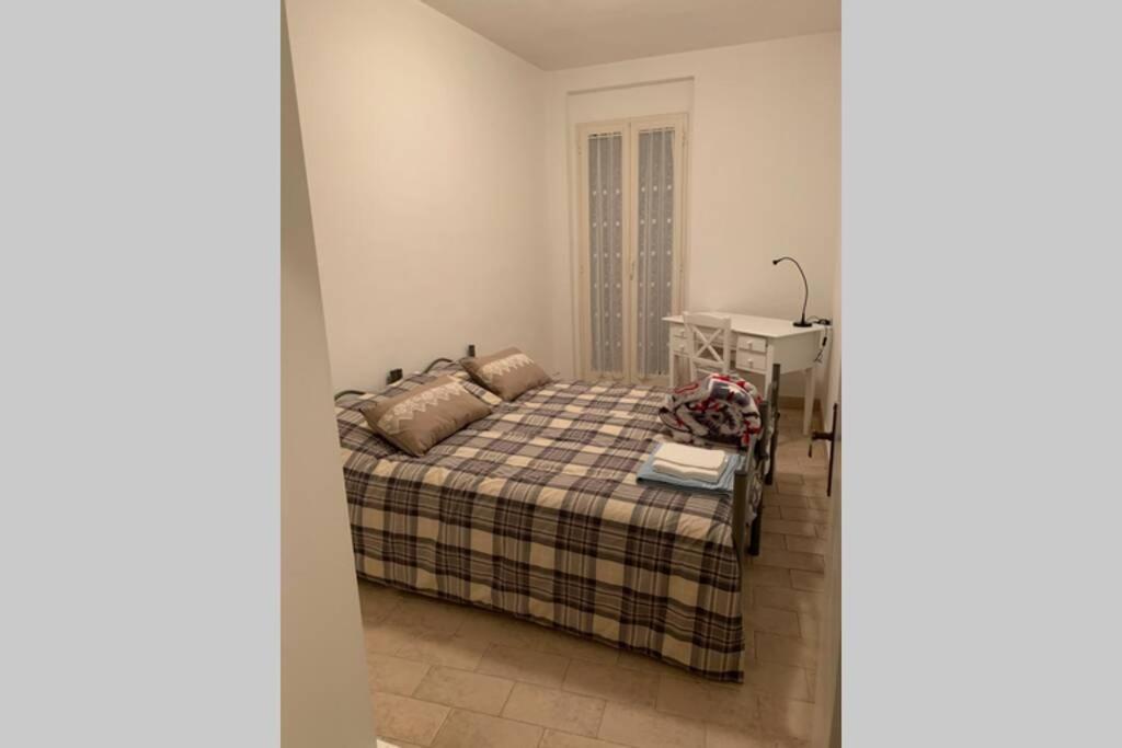 Casa Flea - Holiday Apartment With 2 Bedrooms Gualdo Tadino Extérieur photo